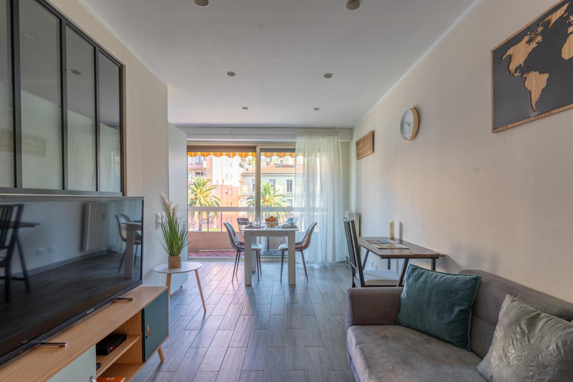 Fabuleux Appartement 2 Personnes Au Coeur De Menton, Climatise Et Proche Gares Routiere Et Sncf Eksteriør billede