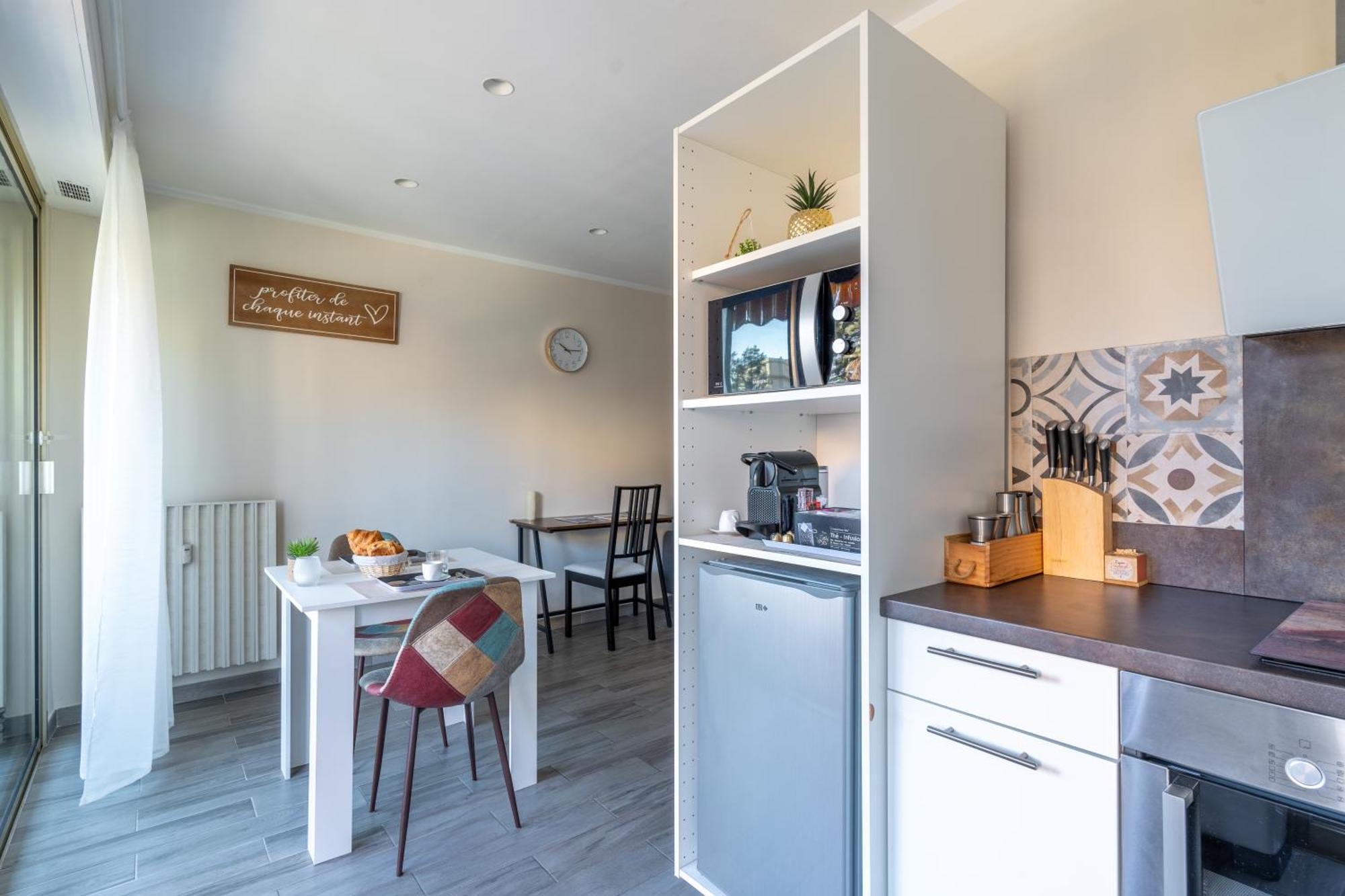 Fabuleux Appartement 2 Personnes Au Coeur De Menton, Climatise Et Proche Gares Routiere Et Sncf Eksteriør billede